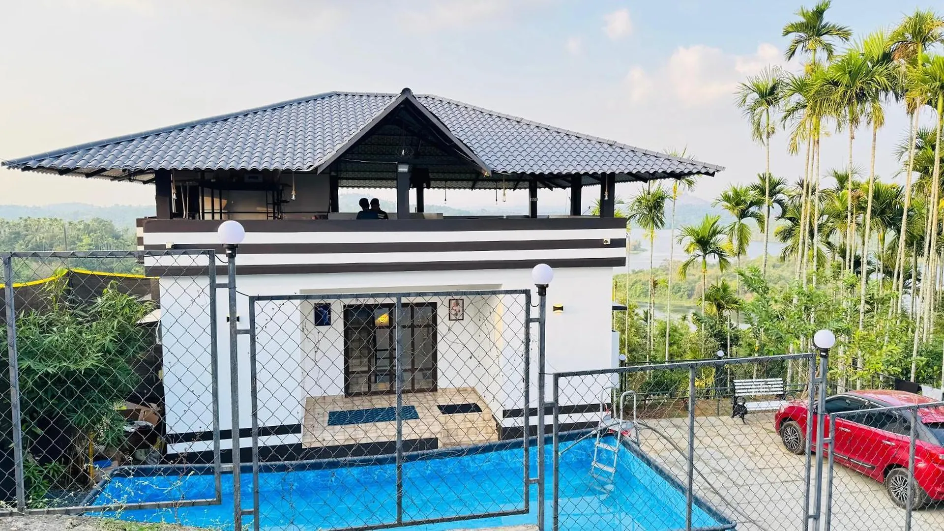 Mountain Lake View Private Pool Villa -Wayanad Meppadi