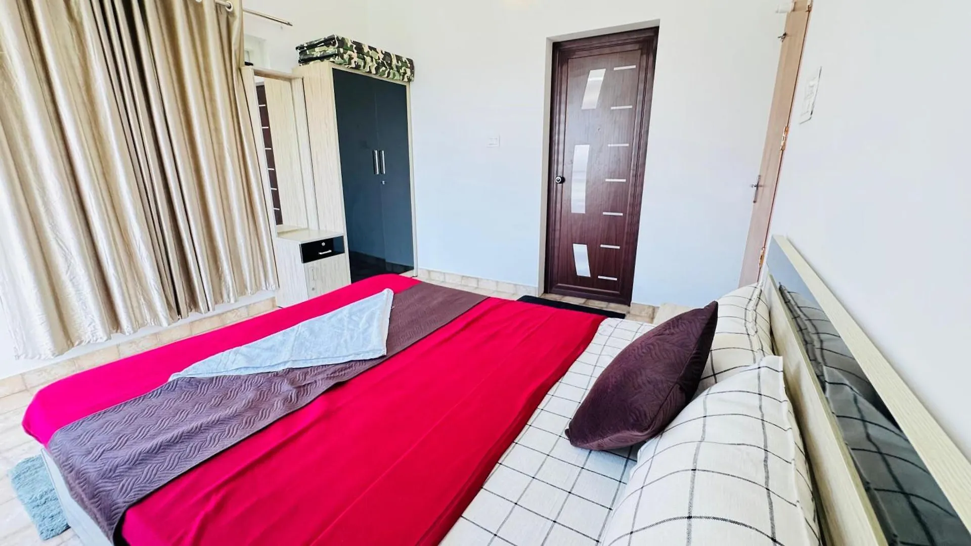 Mountain Lake View Private Pool Villa -Wayanad Meppadi