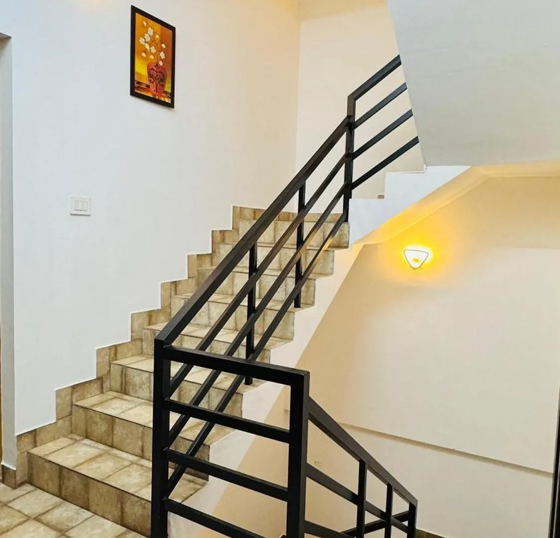 Mountain Lake View Private Pool Villa -Wayanad Meppadi